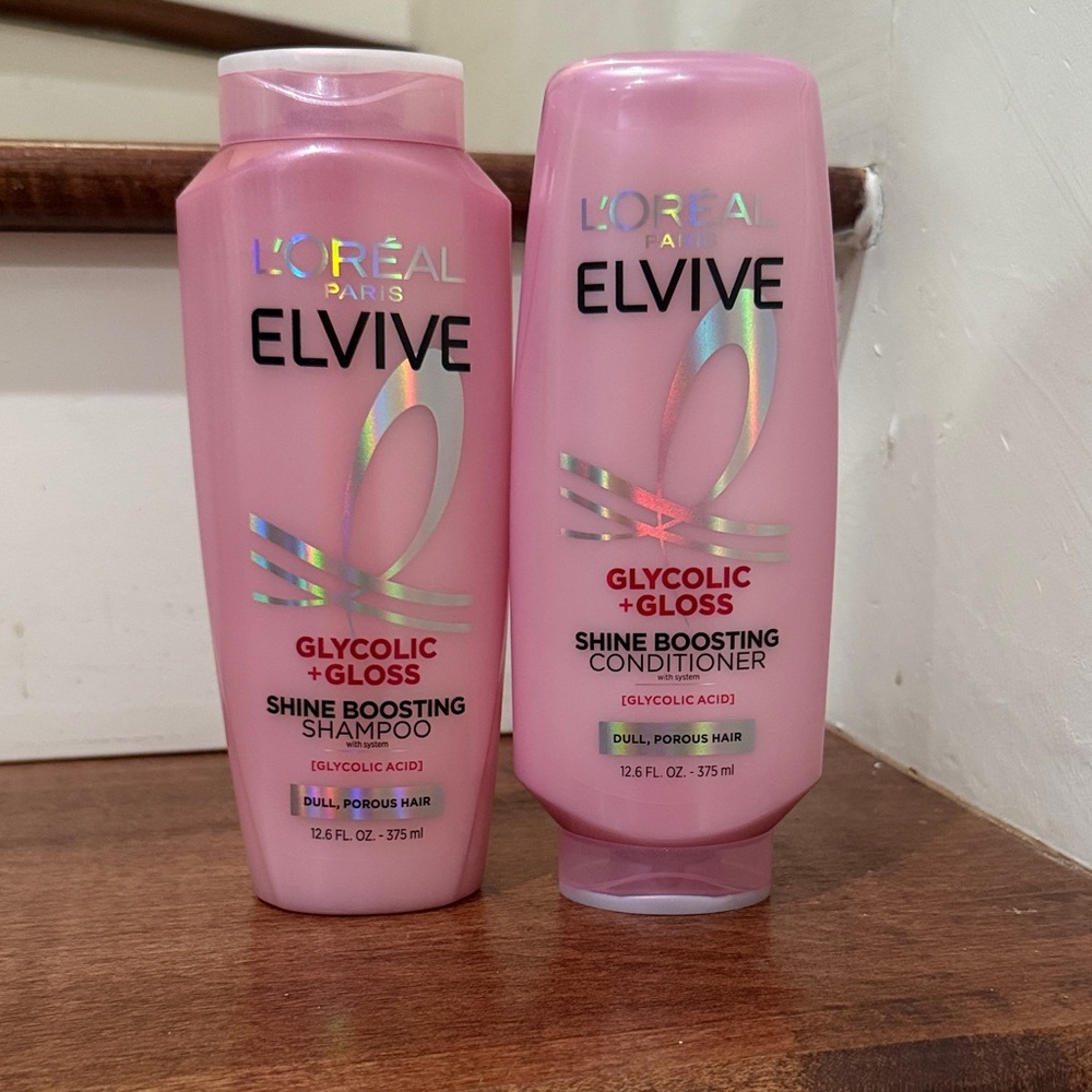 NWT L'Oreal Elvive Glycolic + Gloss Shine Boosting Hair Care Duo